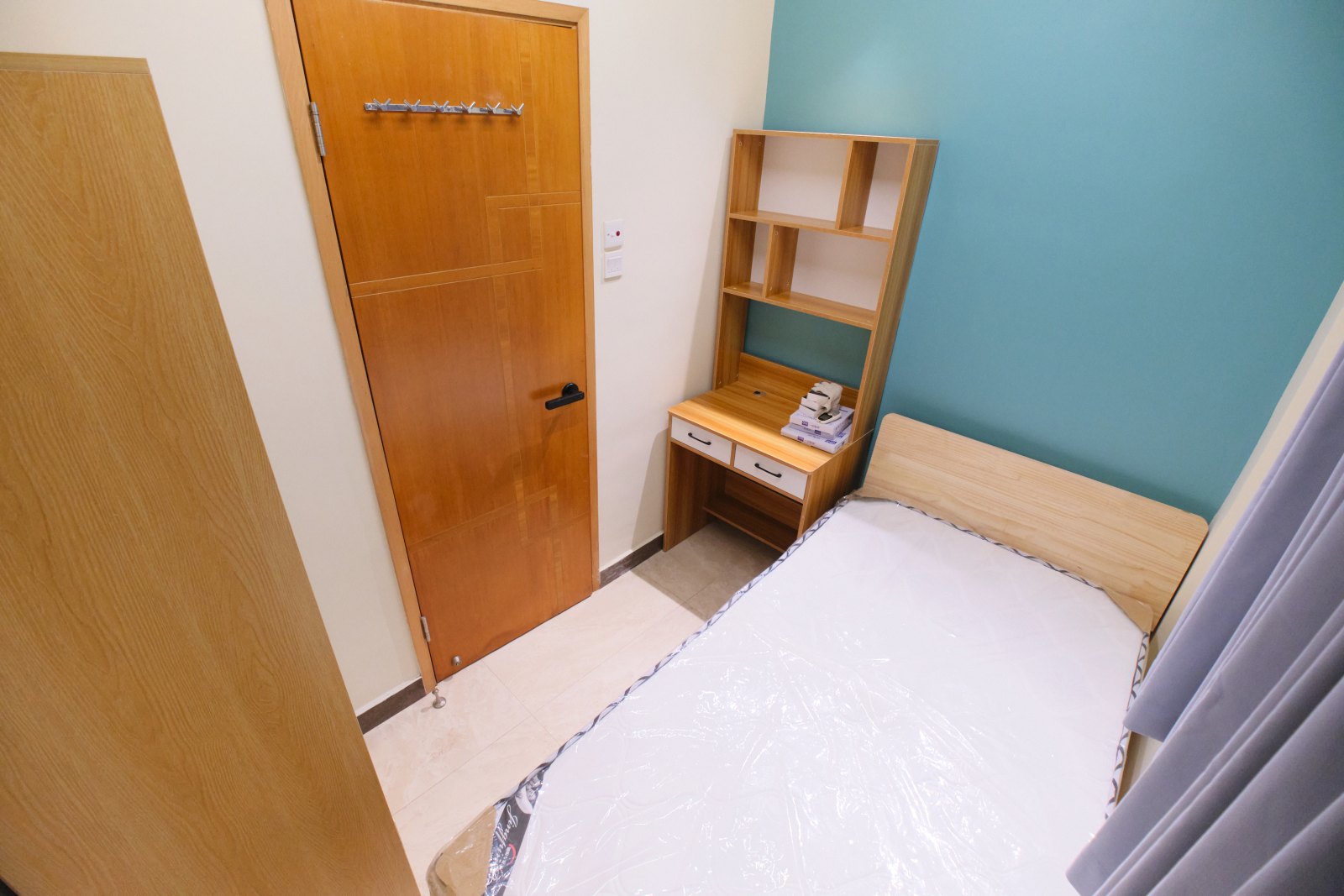 Whole-Flat Rental in Central Kowloon | Approx. 700 sq ft | Near East Tsim Sha Tsui MTR