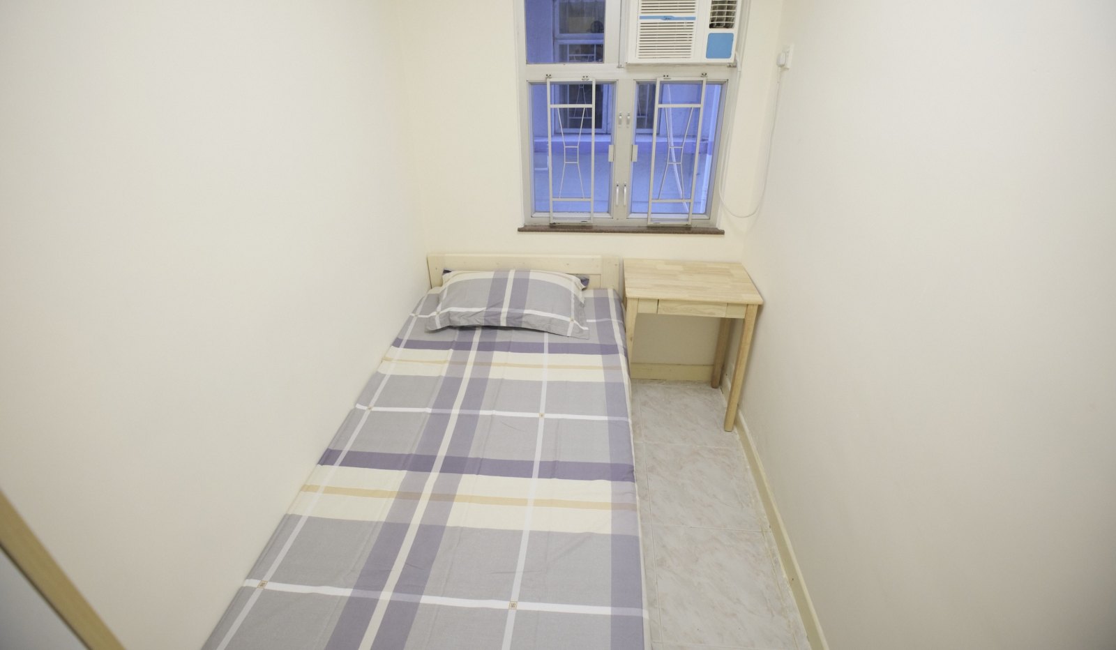 Prime Location Living in Kowloon | Convenient Transportation & Quality Residence